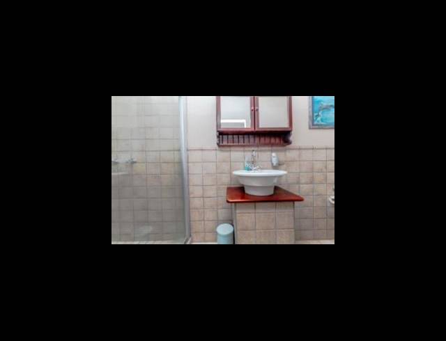 3 BEDROOM SIMPLEX RENTED IN SOMERSET PARK